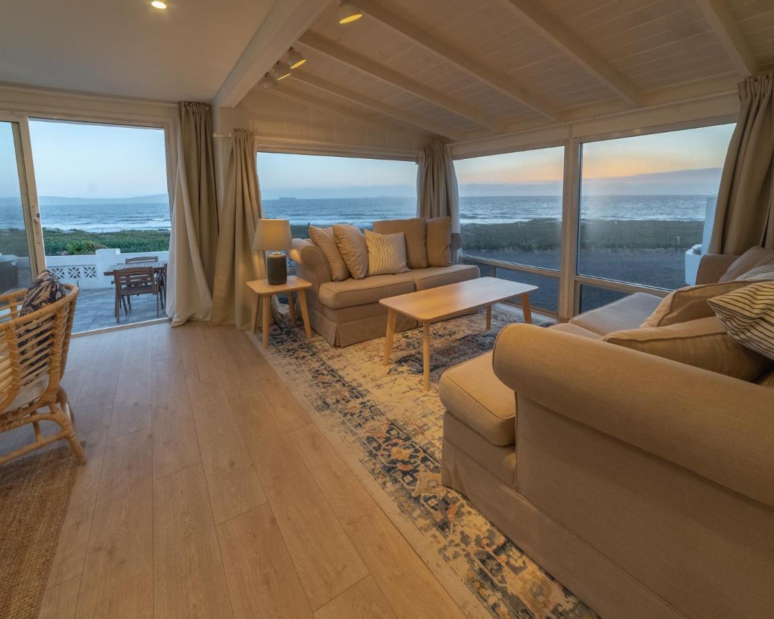 Casa Maria - Beachfront On The Holiday home *